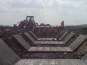Construction du canal en bton