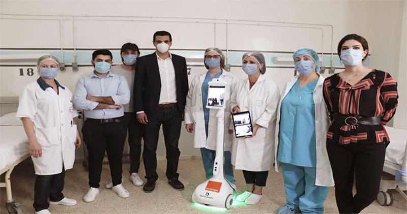 Robot "Zourni": Une solution pour rétablir le lien entre patients et leurs proches